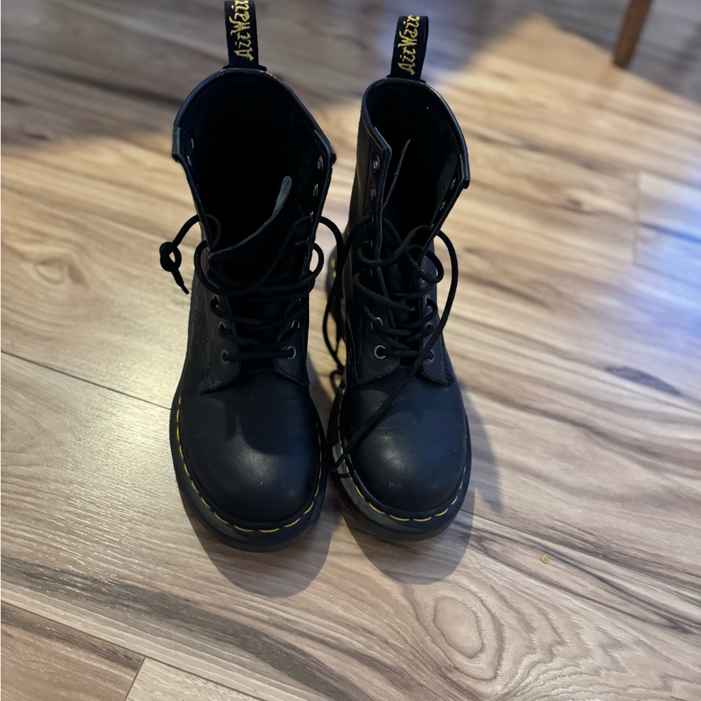 Dr. martens original women’s boots